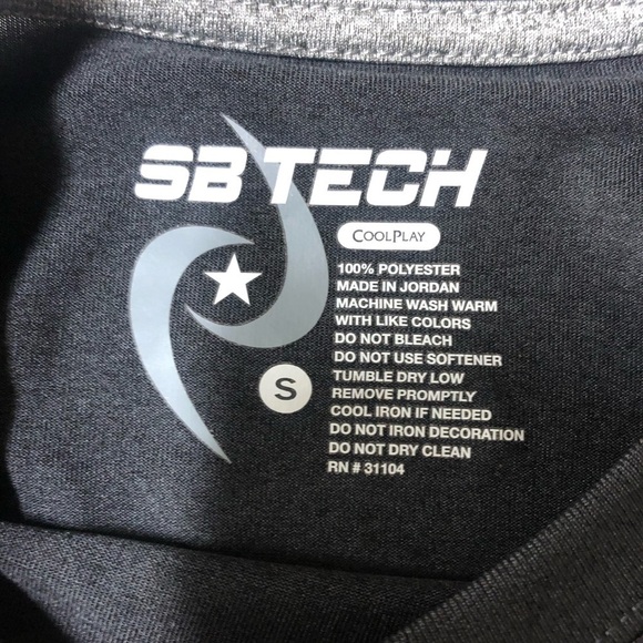 SB TECH Shirt Adult SM Black Short Sleeve Athletic Top Activewear Cool Play NWT - Picture 3 of 5